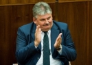 Máme priveľa pracujúcich?