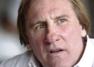 Depardieu pokrčil plecami