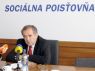 Muňko sa drží stoličky v Sociálnej poisťovni (Aktuálne.sk)