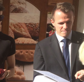 ENTREPRENEURS IN SLOVAKIA SPEND 140 HOURS ANNUALLY COMPLYING WITH BUREAUCRATIC RED TAPE