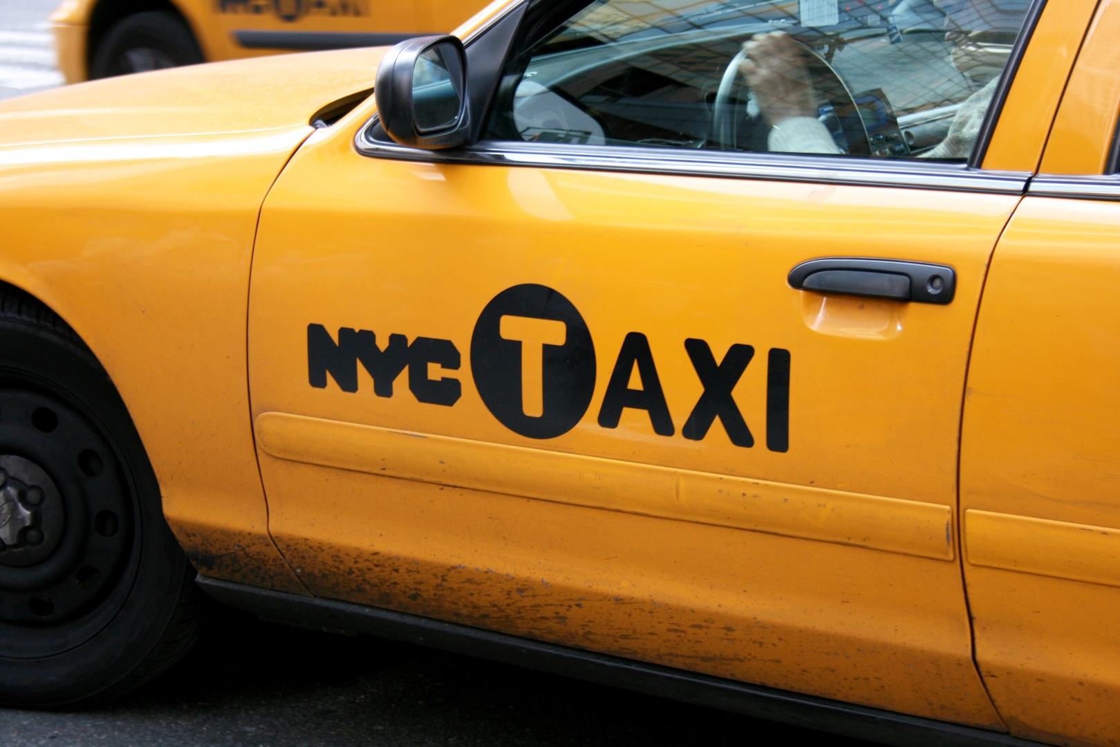 Staniční taxikári nie sú problém, ale symptóm (názor)
