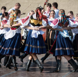 Septembrový folkór
