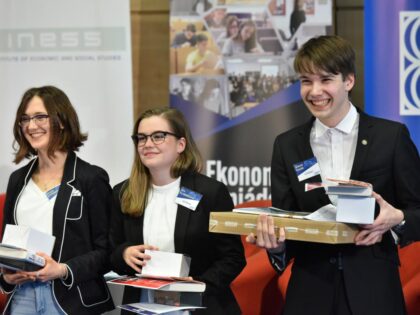 Economics Olympiad Identifies Best Young Economists in Slovakia
