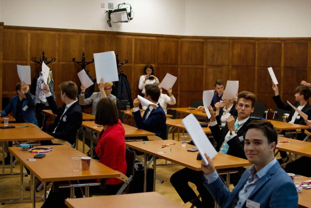 Štát nedováža potraviny ani nerozhoduje o mzdách