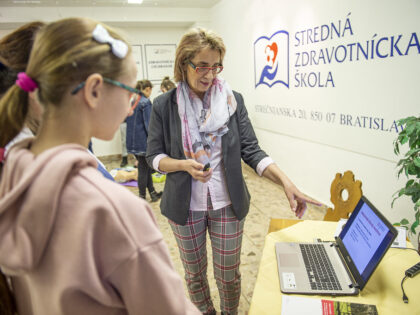 Je digitalizácia škôl zaklínadlo alebo prekliatie?