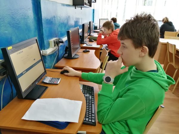 Premiéra Ekonomickej olympiády na slovenských základných školách: čo vedia žiaci a žiačky z ekonómie a financií?