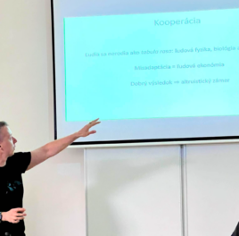 Prednáška na FSEV Univerzity Komenského