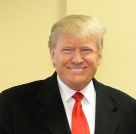 Trump skóroval vlastný gól storočia